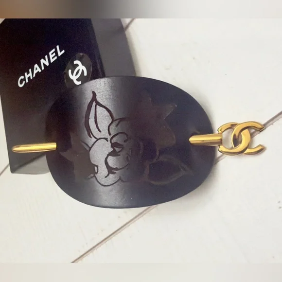 Chanel Gold Logo Leather Camellia Flower Hair Pin Accessory - Picture 4 of 10